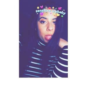 Meet your Posher, Adrianna